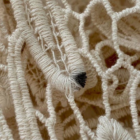 Old Navy Beige Boho Crochet Infinity Scarf - Picture 5 of 7